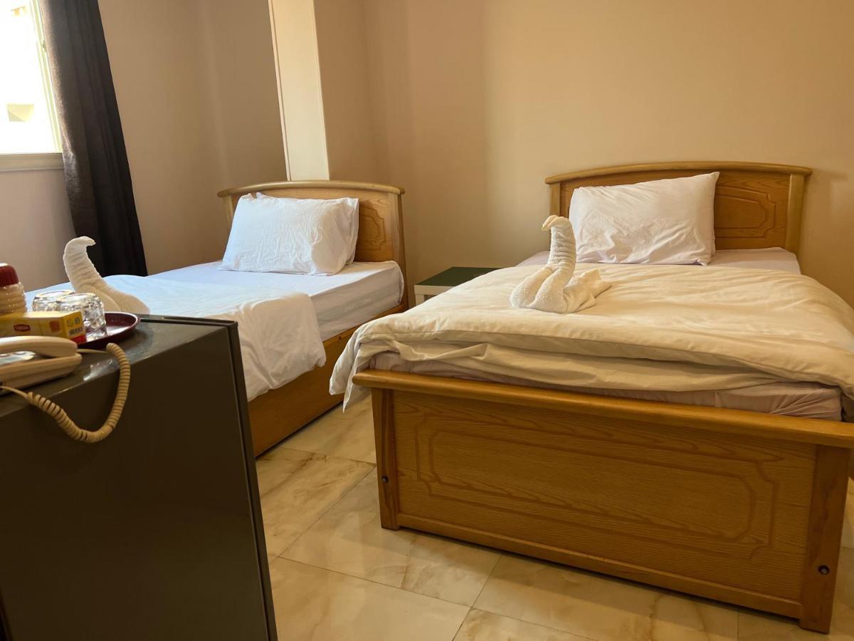 Grand Pyramids View Hotel Káhira Exteriér fotografie
